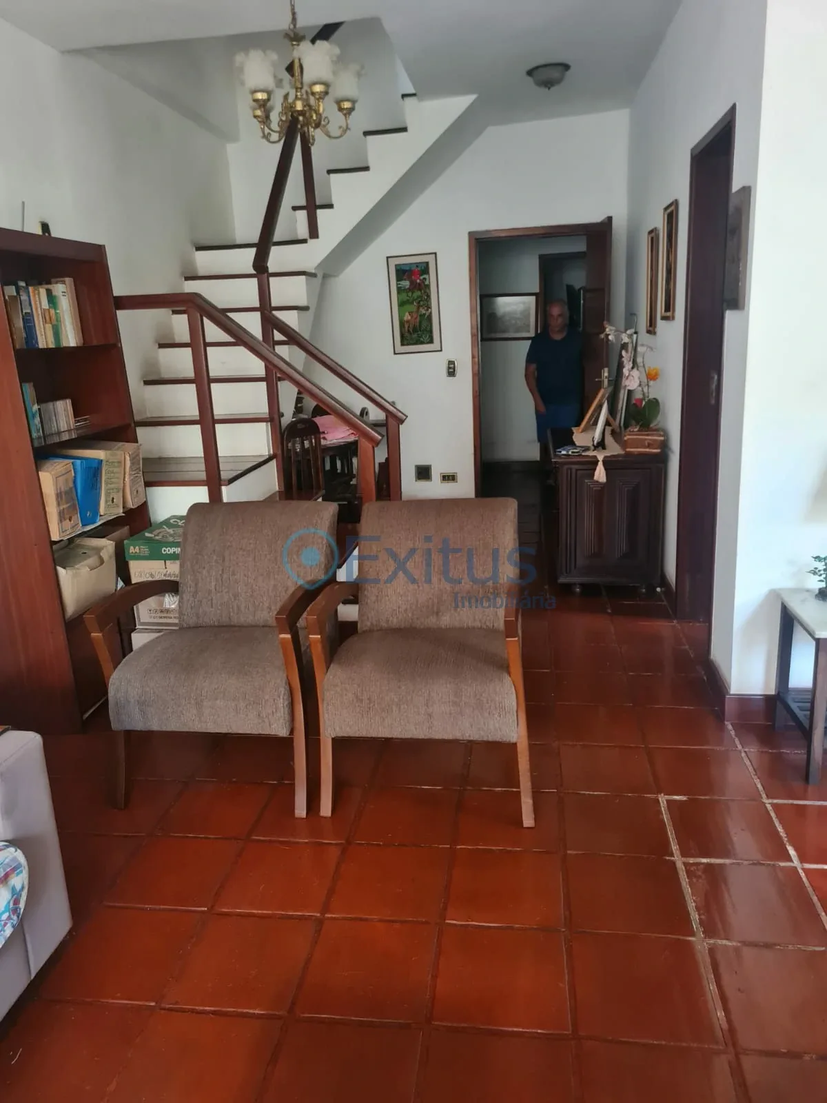 CASA DUPLEX À VENDA NA VÁRZEA – CONFORTO, ESPAÇO E ÁREA GOURMET EM TERESÓPOLIS/RJ - Foto 5