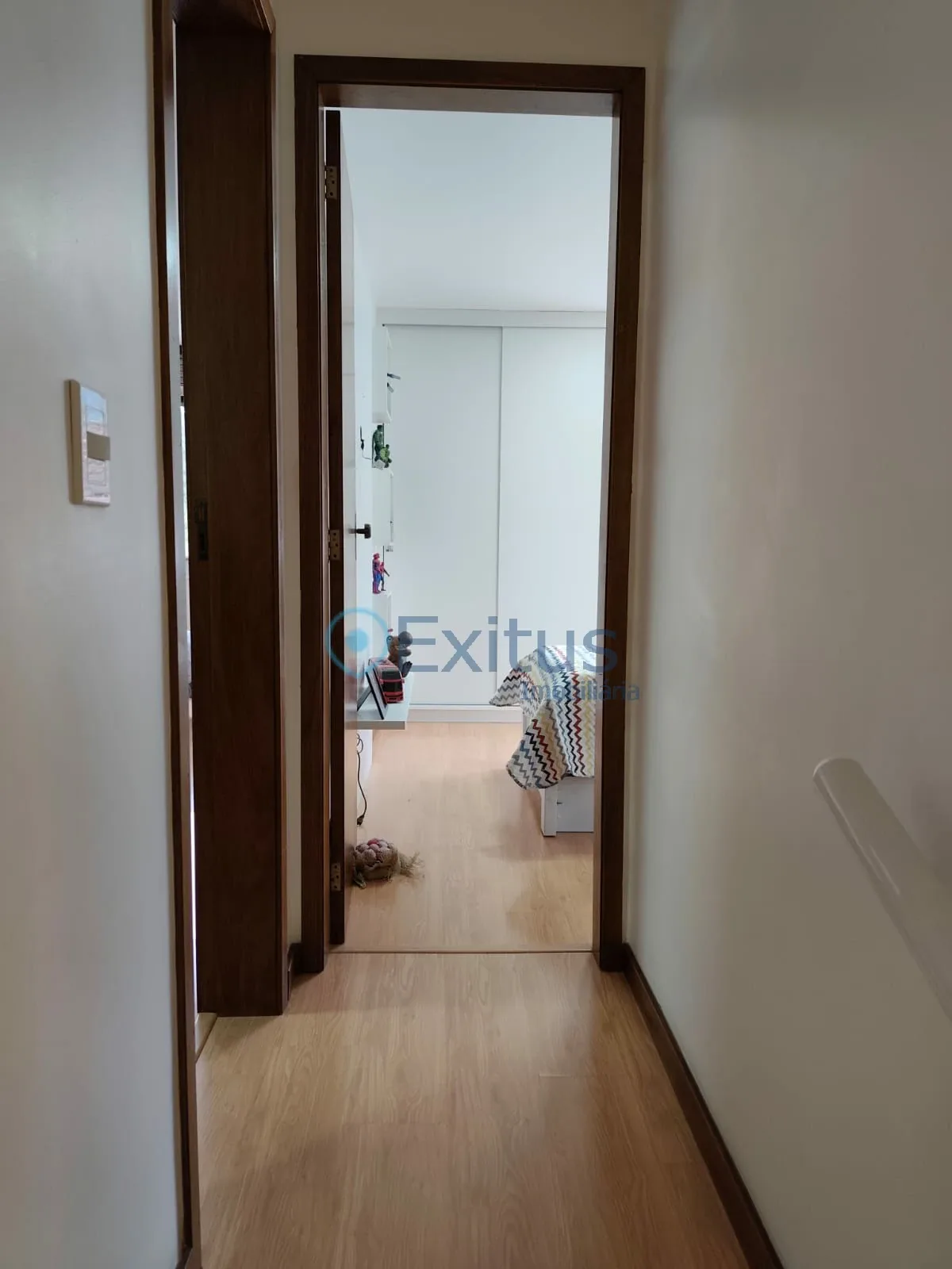 Adorável Casa em Condomínio no Vale Feliz - Foto 5