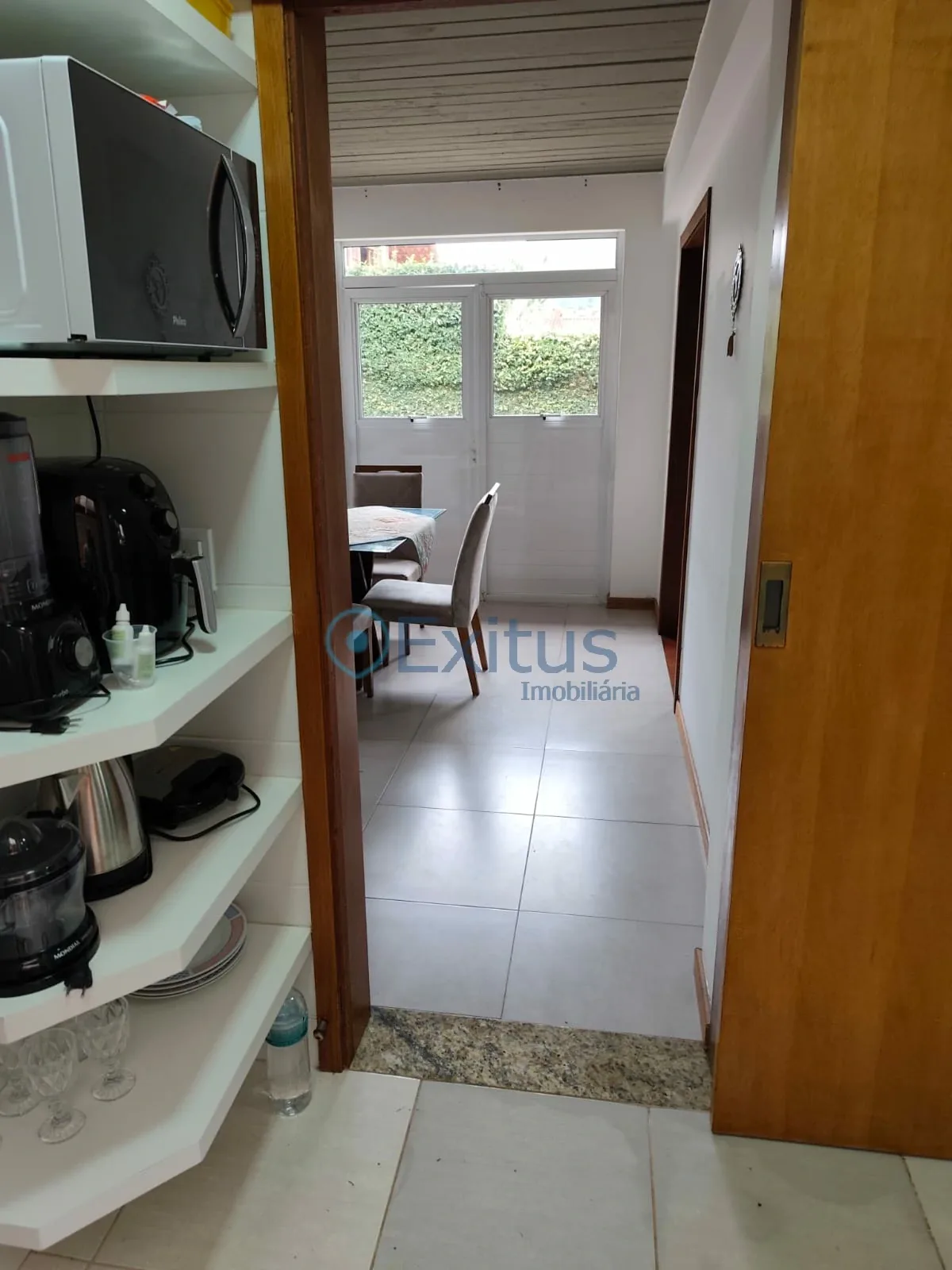 Adorável Casa em Condomínio no Vale Feliz - Foto 11