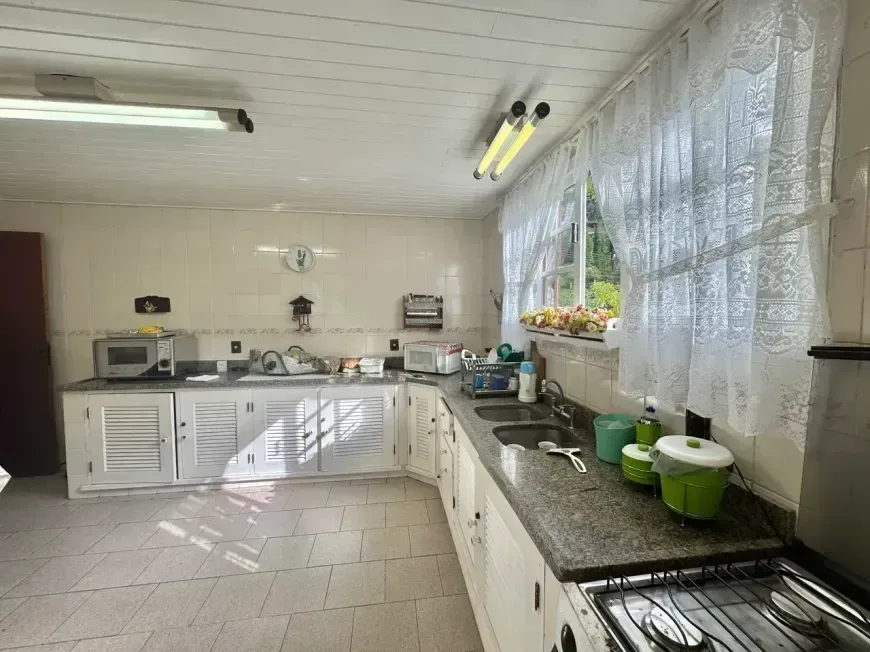 Exclusividade, Sofisticação e Espaço na Granja Comary – Teresópolis/RJ - Foto 14