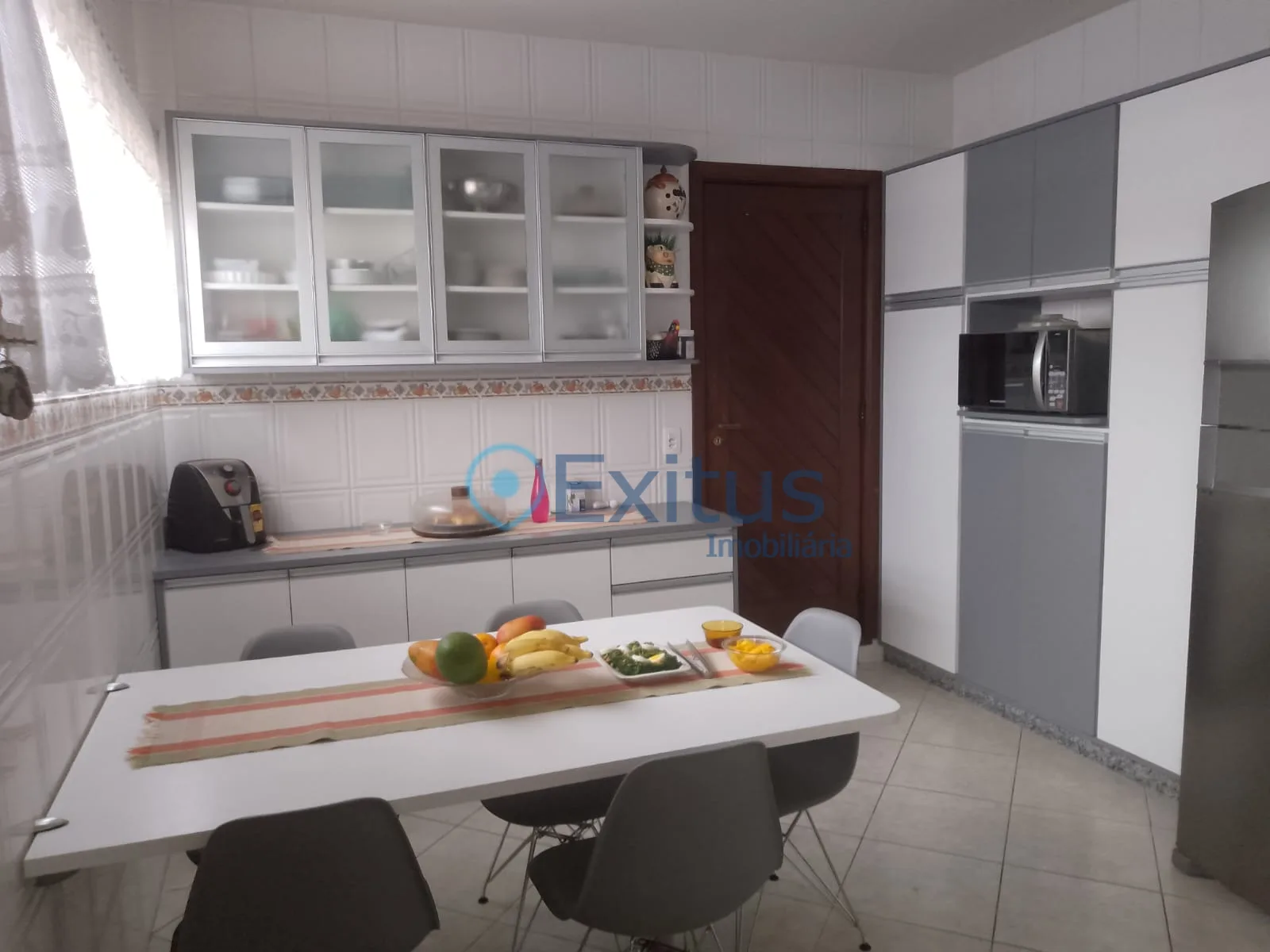 Excelente Casa no Centro de Teresópolis/RJ - Miniatura 4