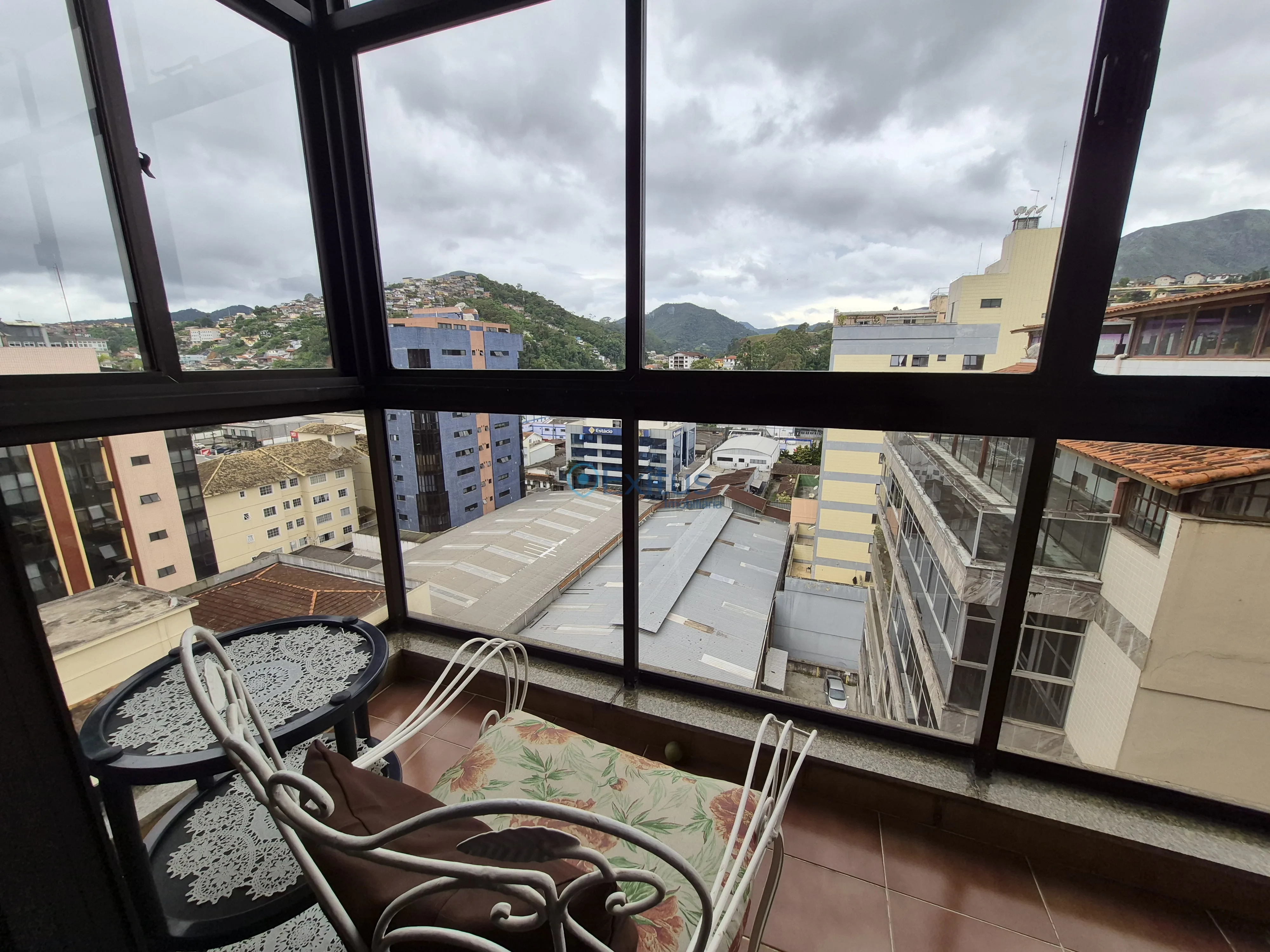 Apartamento à venda com 1 quarto e 1 suíte em Várzea, Teresópolis - Foto 2