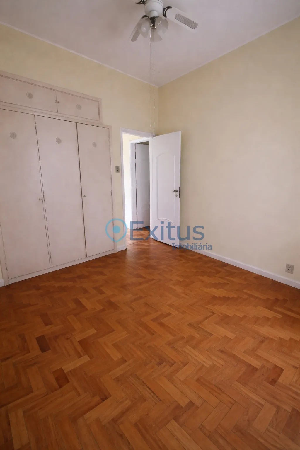 Apartamento à venda com 1 quarto em Agriões, Teresópolis - Miniatura 4